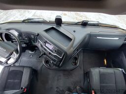 IVECO S-WAY