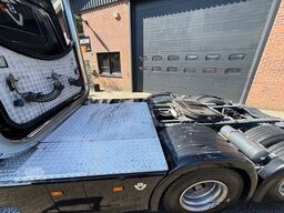 Scania R580 V8 NGS 6X2 Full air Retarder