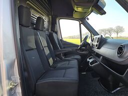 MERCEDES-BENZ SPRINTER 315 L2H2 RWD Automaat