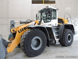 LIEBHERR L566 Xpower