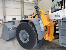 LIEBHERR L566 Xpower