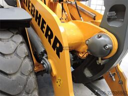 LIEBHERR L566 Xpower