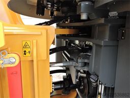 LIEBHERR L566 Xpower