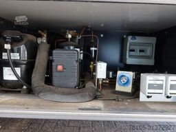 Iveco Daily 70 70 C 18 Luchtering 3.0 L motor Tijhof ...