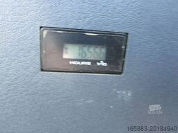 HYUNDAI HX 130 ALCR Kettenbagger 77.500 EUR / AC