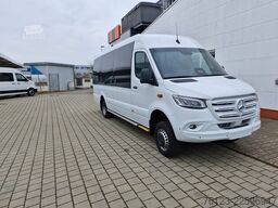 MERCEDES-BENZ 519  Allrad 4 x 4  20 / 23 Sitzer schnelle Liefe