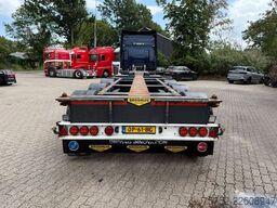 Broshuis 3UCC-39/45 MFCC 2x20 40 45FT Liftas LED APK/TUV...