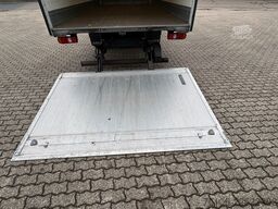 FUSO Canter 7C15 Koffer mit Ladebordwand