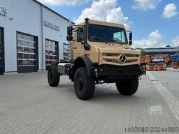UNIMOG Unimog U4023 Wüstensand