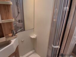 EURAMOBIL Profila T 695 EB *SAT+TV/Rahmenfenster/Solar*