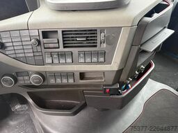 Volvo FH 460 ADR VLG 2 x Tank  I parc cool