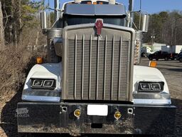 Kenworth W900L