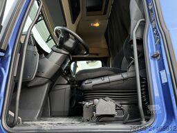 Mercedes-Benz Actros 1853 ADR Euro 6 Retarder Spoiler