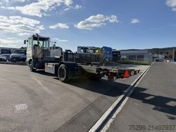  YT222 4x2 Chassis-Kabine / Swiss-Vehicle