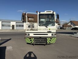 YT222 4x2 Chassis-Kabine / Swiss-Vehicle