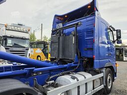 VOLVO FH-440 8x4 Lift+Lenk HIAB Multilift Blat