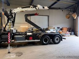 Volvo FM 450 6x2 HOOKLIFT + CRANE PALFINGER EPSILON Q...