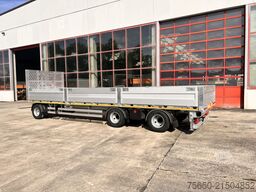 Möslein T 3 Plato 9 m  3 Achs Jumbo- Plato- Anhänger 9 m, Mega