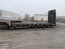 Humbaur HTS30  3 Achs Satteltieflader mit Radmulden