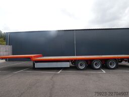 Reistreyler 3 axle semi low loader