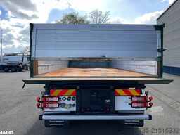 Volvo FM 500 8x4 Euro 6 Hiab 26 Tonmeter laadkraan