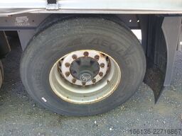 Fliegl 3-Achs Gardinensattel RoadRunner