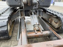 Bobcat E55 MINIKOPARKA GĄSIENNICOWA