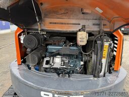 Bobcat E55 MINIKOPARKA GĄSIENNICOWA