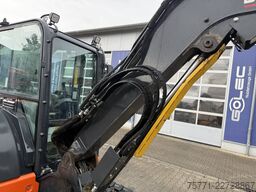 Komatsu PC58MR-5E0 MINIKOPARKA GĄSIENNICOWA