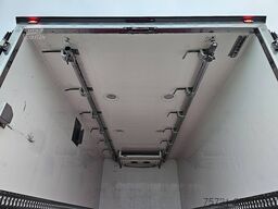 IVECO DAILY 70C18 CARRIER MEATRAILS