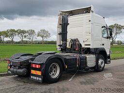 VOLVO FM 450 GLOBETROTTER ADR