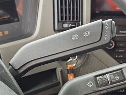 VOLVO FM 450 GLOBETROTTER ADR