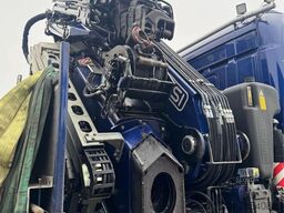 Scania R580 8x2 crane truck – 80 t/m Fassi crane with jib