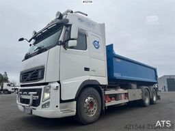 Volvo FH460 6x2 hook truck with Multilift hook.