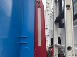 Volvo FH460 6x2 hook truck with Multilift hook.