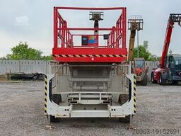 Genie GS4390 - 15,11m, diesel, 4x4