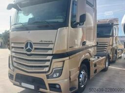 Mercedes-Benz Actros 1853