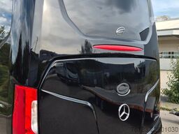 MERCEDES-BENZ 519 Sunset S 4 Ferqui Lagerfahrzeug Stock