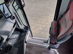 MERCEDES-BENZ 30 Sitzer Schul- Transferbus 519 Lagerfahrzeug