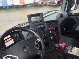 Renault C480 + Palfinger