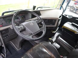 Volvo FH 16.750 | 8X4 | 150 TON | RETARDER | STEERING...