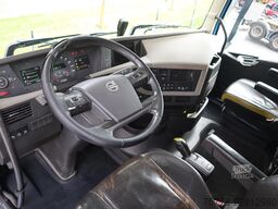 Volvo FH 16.750 | 8X4 | 150 TON | RETARDER | STEERING...