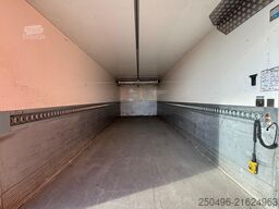 Mercedes-Benz Antos 1830 4x2 THERMOKING UT1200 / BOX L=6645 mm