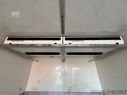 Mercedes-Benz Antos 1830 4x2 THERMOKING UT1200 / BOX L=6645 mm