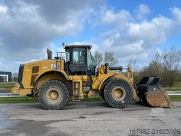 Caterpillar 966M
