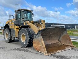 Caterpillar 966M
