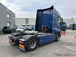 Volvo FH 460 Globetrotter / Dynamic Steering / 2 Tank...