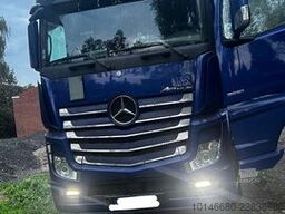 Mercedes-Benz Actros 2551