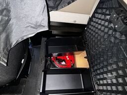 Mercedes-Benz Actros 2551