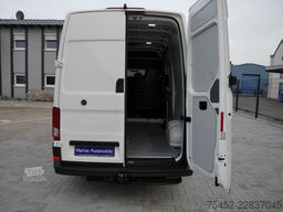 MAN TGE 3.140 L2H2 AHK-3000kg/Automatic